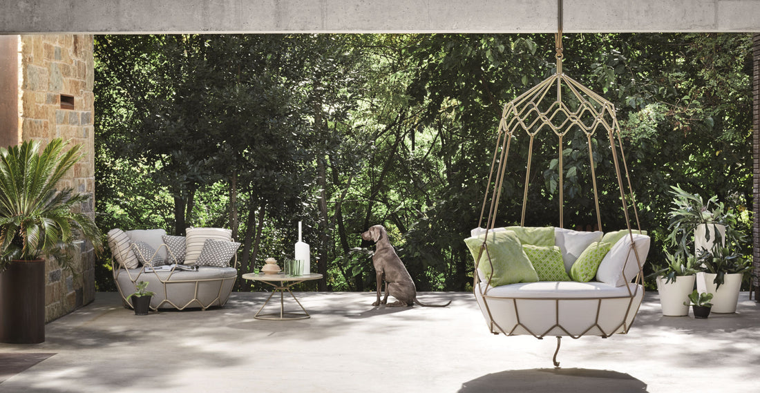 Art. 9886 - Gravity Coffee Table