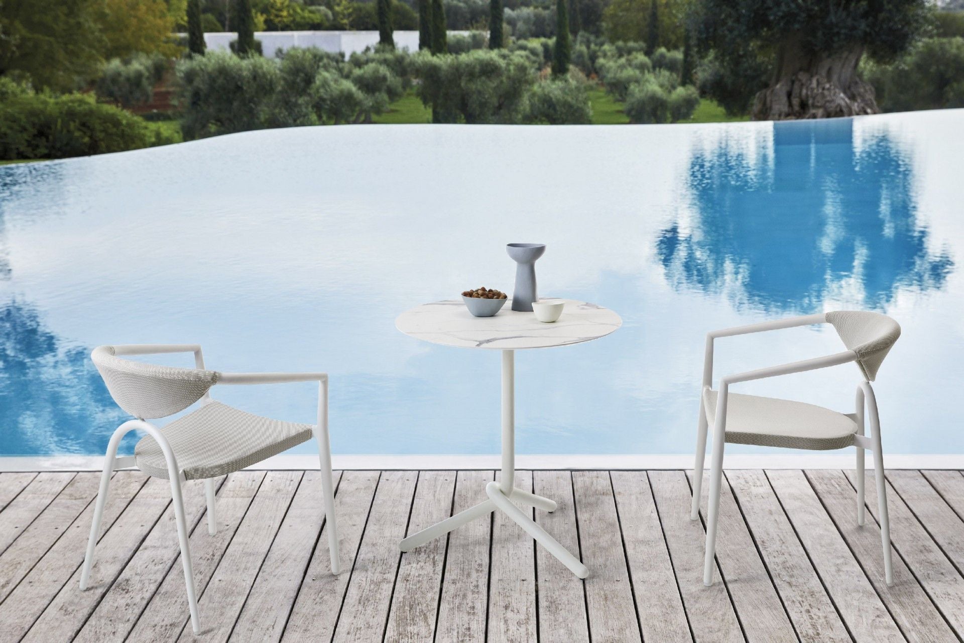 Art. 9911 - Maratea Armchair