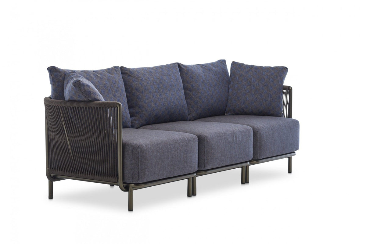Art. 4433 - Queen Three Seater Sofa