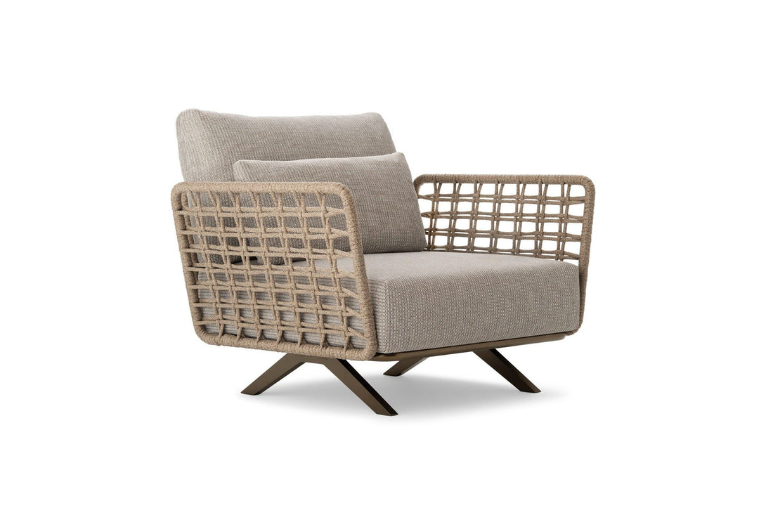 Art. 7121 - Arman Lounge Chair