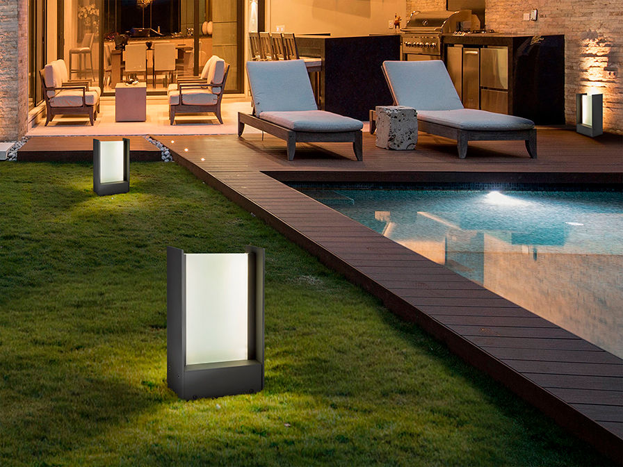 MATIA - GREY OUTDOOR BEACON H30 IP65