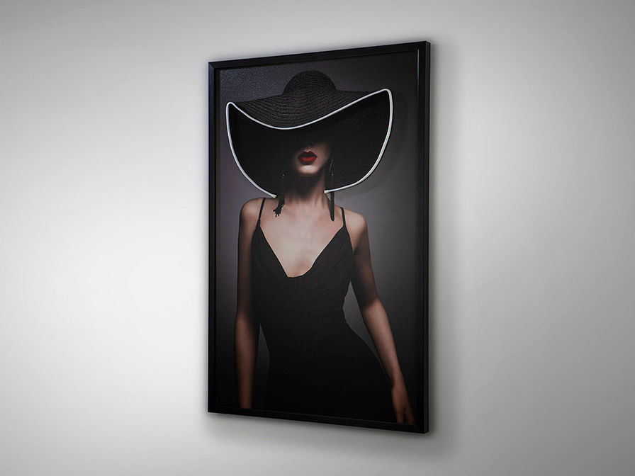 Pamela LED Light Frame 80x120