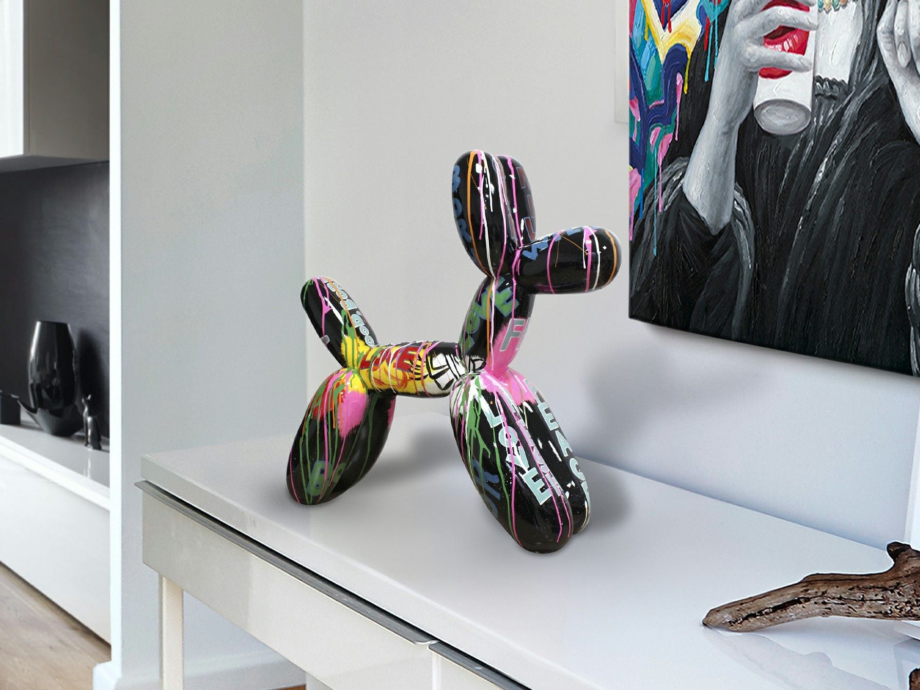 Balloon Dog - Figure. Graffiti Deco