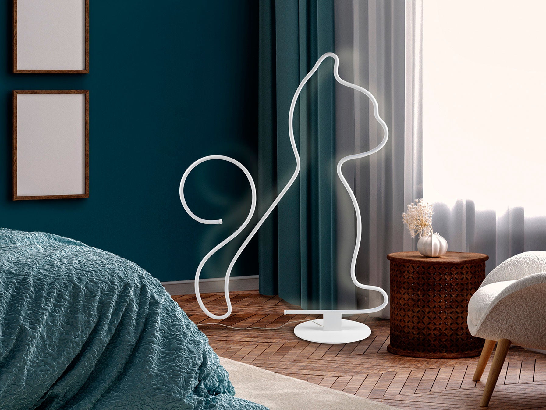 CAT - WHITE FLOOR LAMP