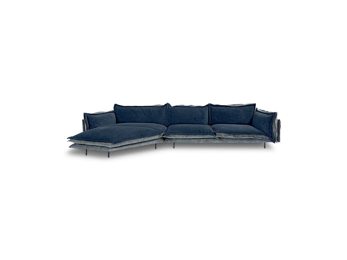 living room furniture Auto-Reverse - Benjamin & Maxwell