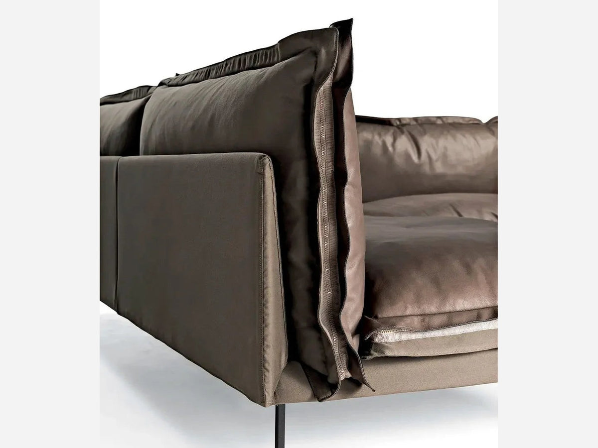 living room furniture Auto-Reverse Benjamin & Maxwell