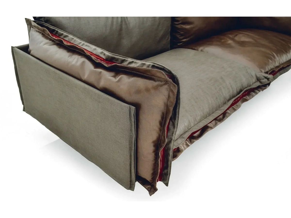 living room furniture Auto-Reverse- Benjamin & Maxwell
